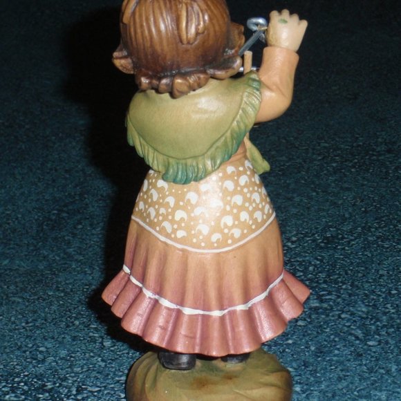 Anri Juan Ferrandiz "TINY SOUNDS" 6" Wood Carved #652004 With Original Box! - Picture 6 of 9